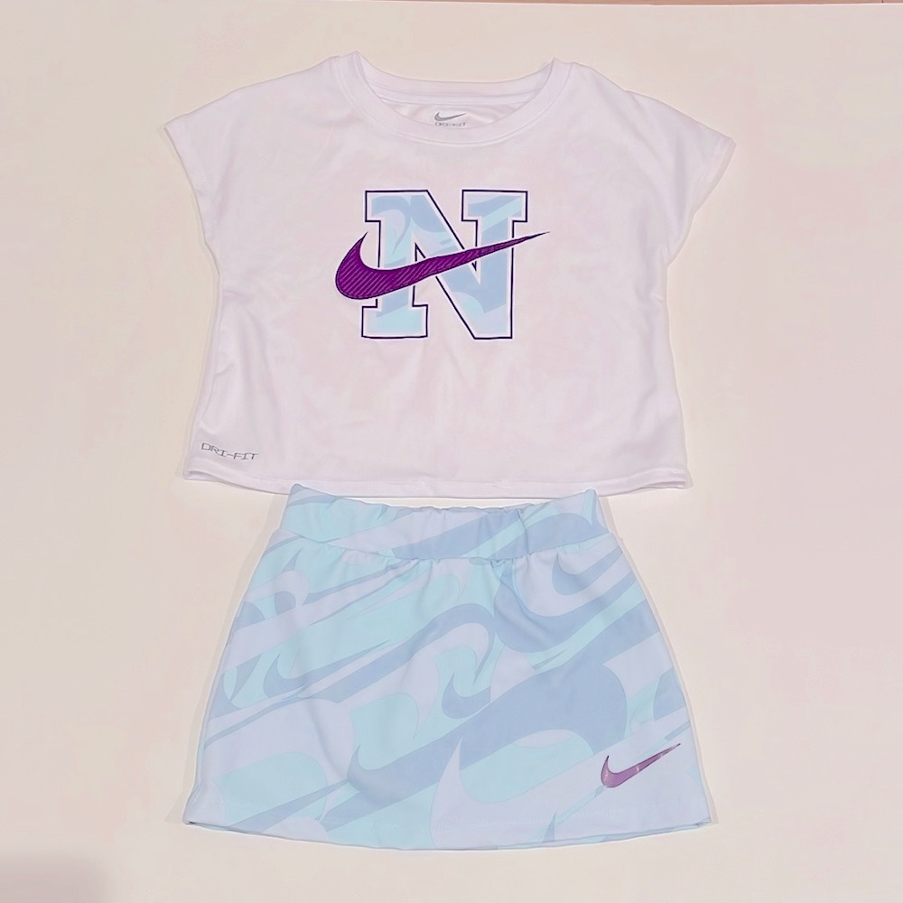 Nike Dri-FIT Graphic Tee and Skort Set little girls size 4 (XS)